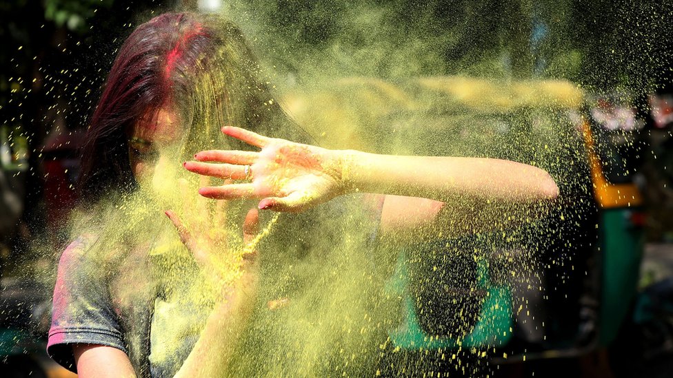 More Happy Holi Wishes, Messages & Quotes